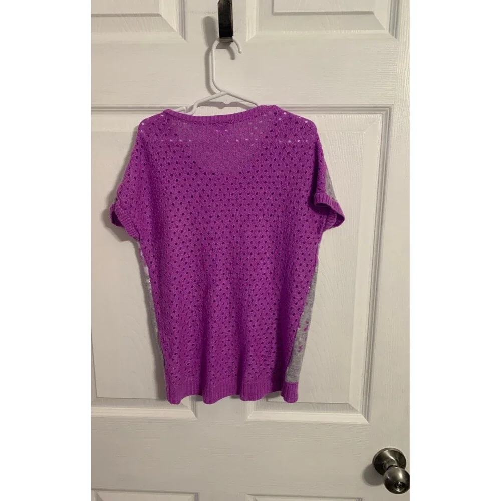 Justice Top. Size 10.